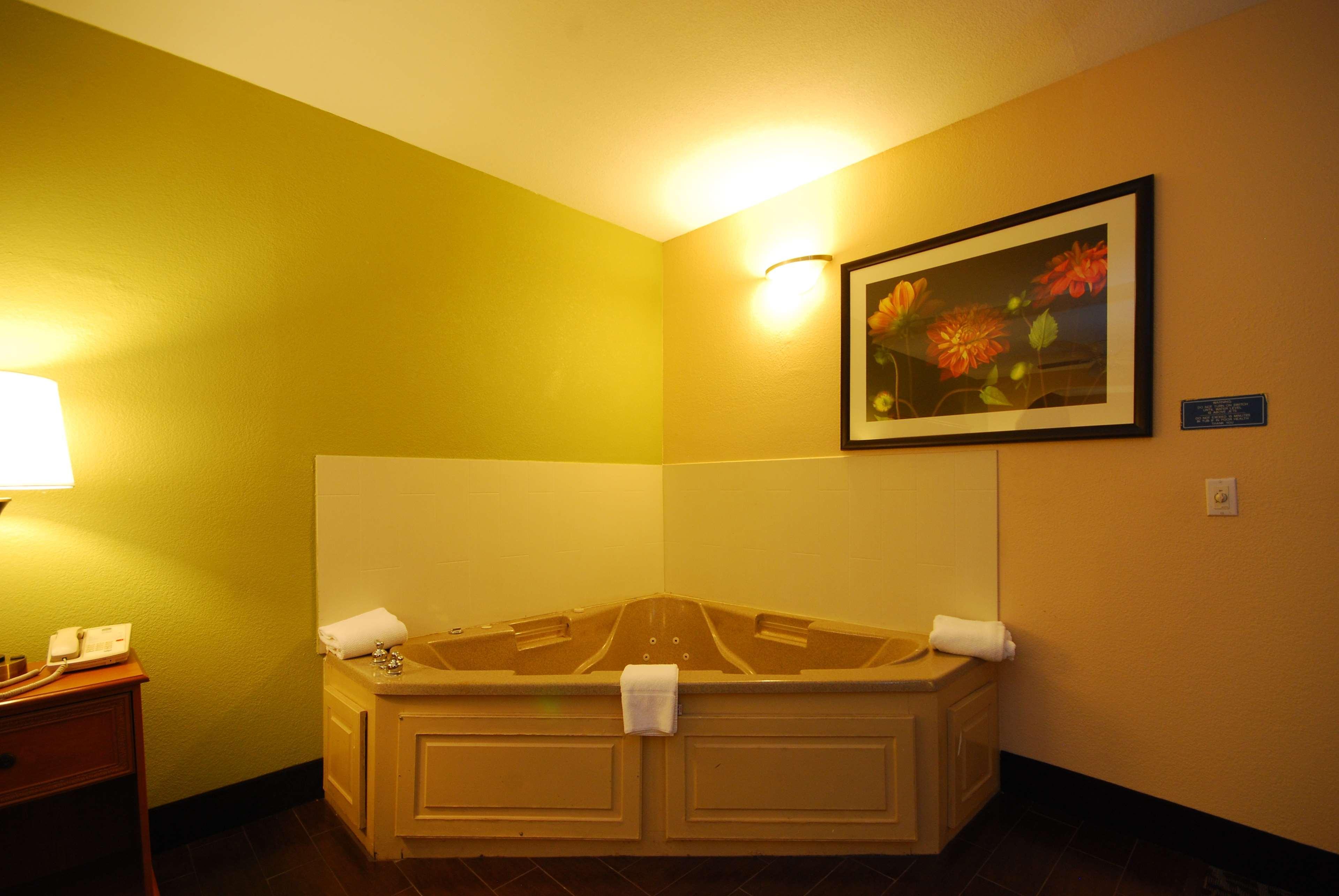 Best Western Plus Emerald Inn & Suites Garden City Luaran gambar