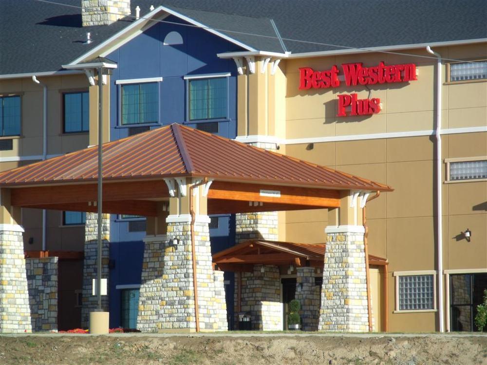Best Western Plus Emerald Inn & Suites Garden City Luaran gambar
